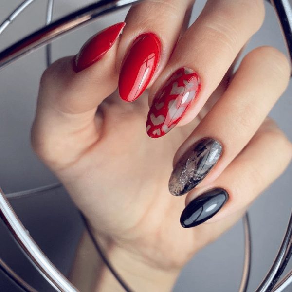 Романтическое настроение: милый дизайн ногтей с сердечками