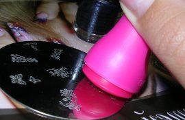 Stamping manicure: 6 secrets of professional skill