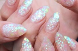 Transparent glitter manicure: mga ideya, mga pagpipilian sa uso