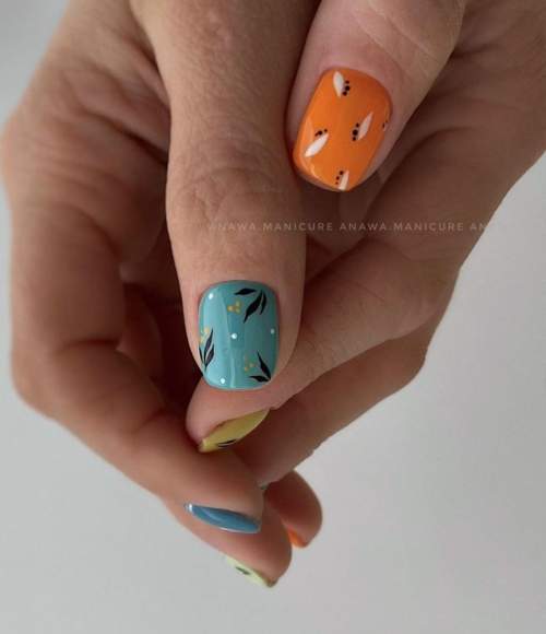 Веточки на ногтях: новинки маникюра 2022, дизайн на фото
