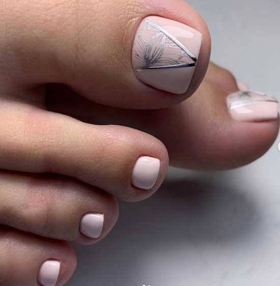 Нюдовый педикюр 2020: новинки дизайна ногтей на ногах