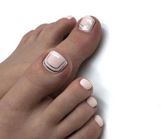 Нюдовый педикюр 2020: новинки дизайна ногтей на ногах