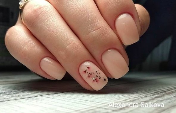 Нюдовый маникюр: 267 идей