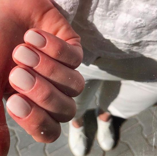 Нюдовый маникюр: 267 идей