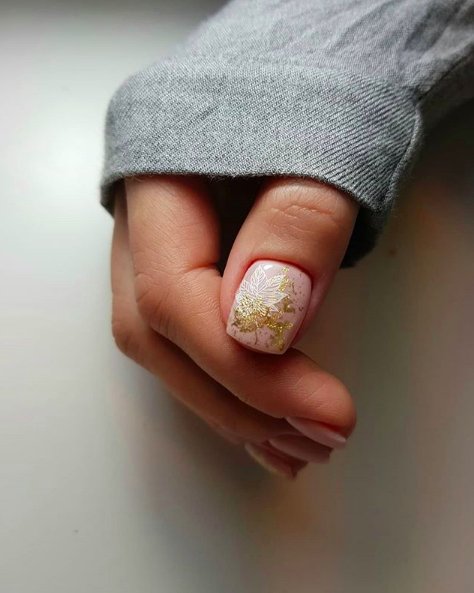 Нюдовый маникюр: 267 идей