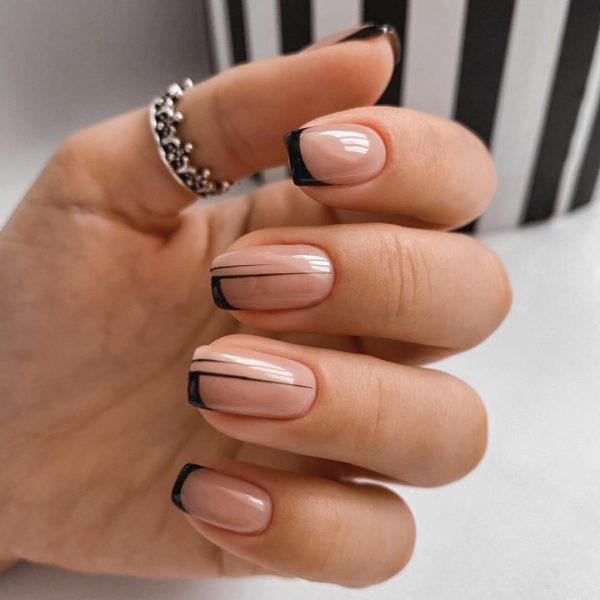 Маникюр в бежевых тонах: актуальные дизайны 2022 года