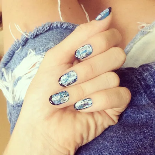 Джинсовый нейл-арт