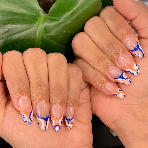 Френч на длинных ногтях с узором