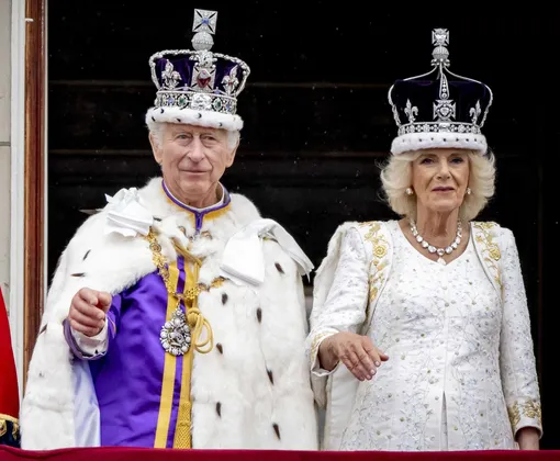 Маникюр королевы Камиллы Паркер-Боулз