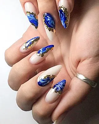 маникюр с текстурами